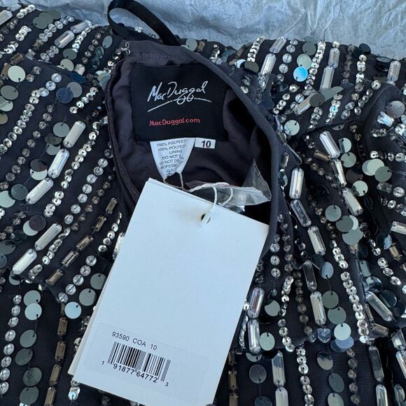 MAC DUGGAL Embellished High Neck Long Sleeve Fitted Dress in charcoal Sz 10 NWT - Picture 4 of 7